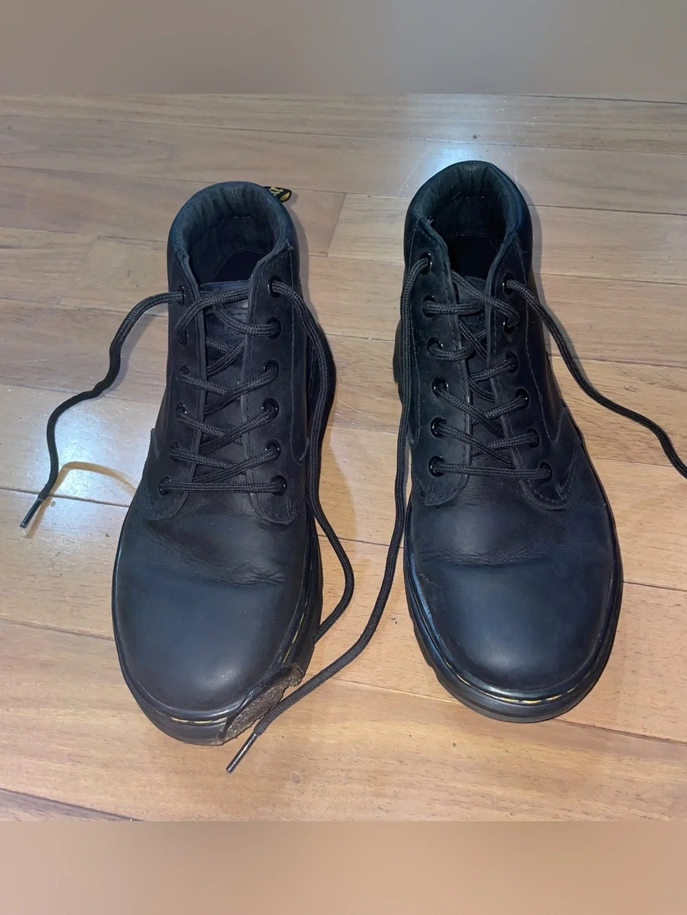 Dr. Martens Air Wair Black Bonny Leather Boots Mens 6 Women’s 7 Combat 6-Eye